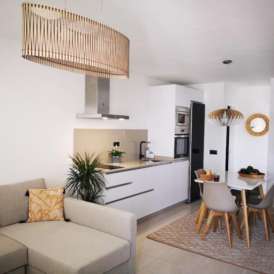 Apartamentos Mares De Lava - Playa Blanca Exteriör bild